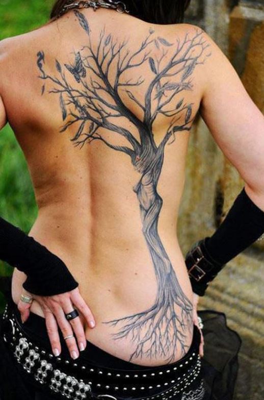 Mẫu hình xăm đẹp ở lưng dành cho nữ hình cái cây